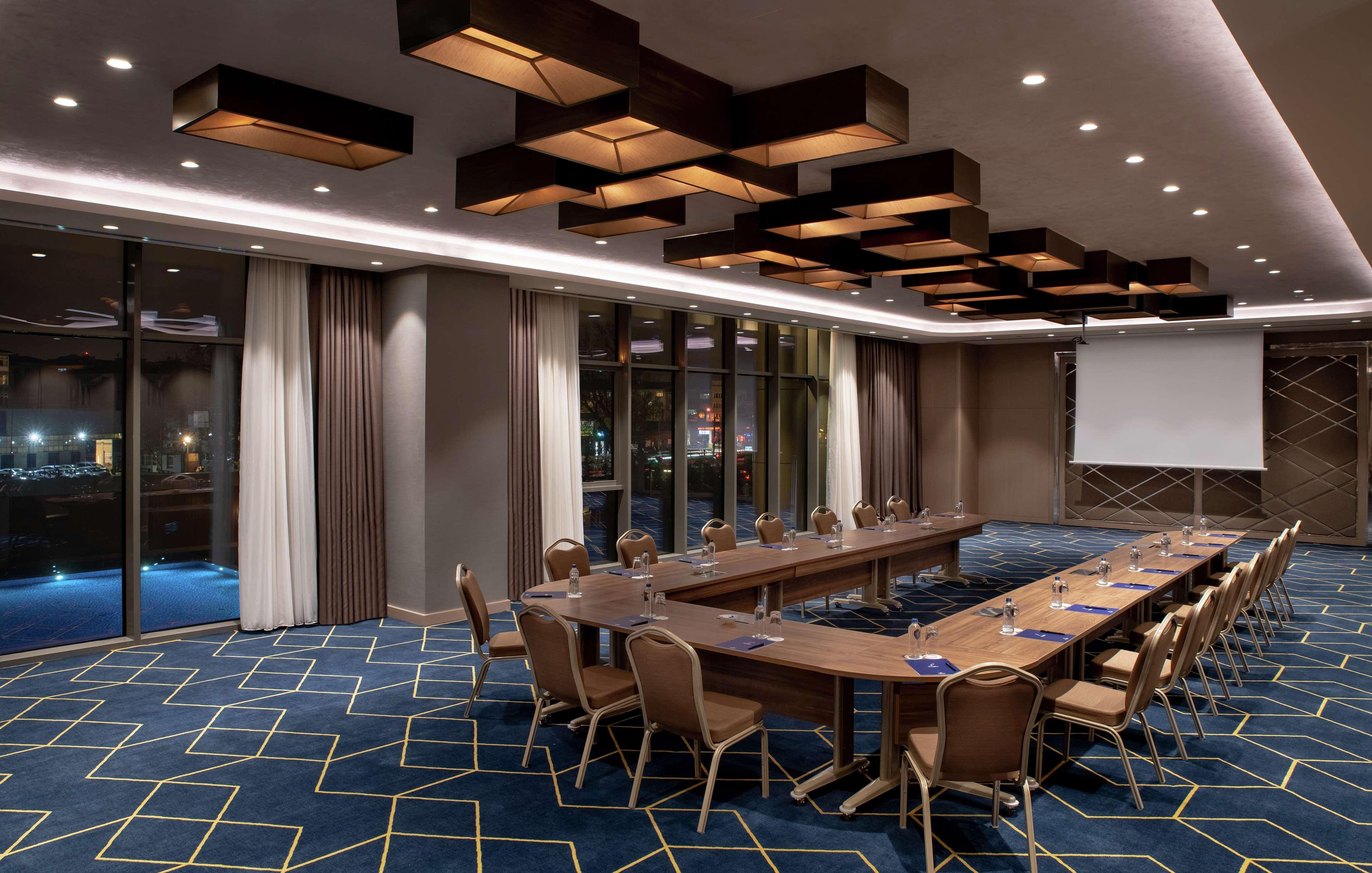Hilton Istanbul Bakirkoy Hotel Exterior foto Meeting room